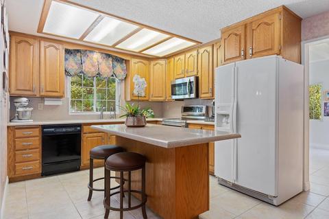 935 Kellogg, Santa Barbara, CA 93111 photo 11