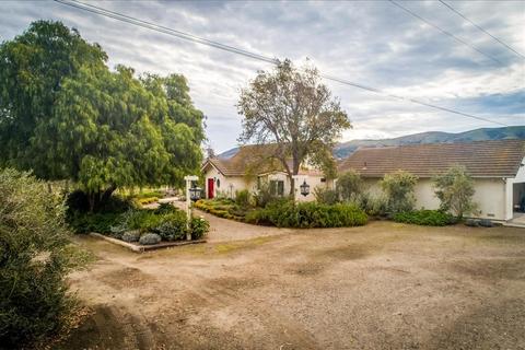 4892 Hapgood Rd, Lompoc, CA 93436 photo 2