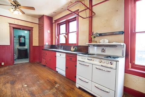 215 S H St, Lompoc, CA 93436 photo 6