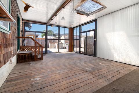 215 S H St, Lompoc, CA 93436 photo 12