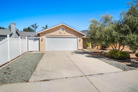870 Simon Ln, Nipomo, CA 93444 photo 2