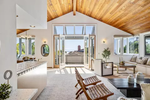 Living - 3345 Padaro Ln, Carpinteria, CA 93013 photo 4 of 5