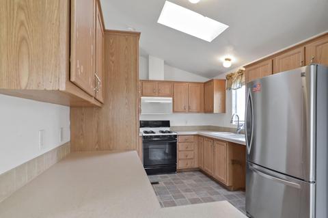 701 E Pine Ave #SPC 143, Lompoc, CA 93436 photo 8