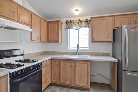 701 E Pine Ave #SPC 143, Lompoc, CA 93436 photo 10