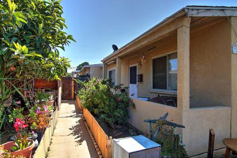 722 N A St, Lompoc, CA 93436 photo 1