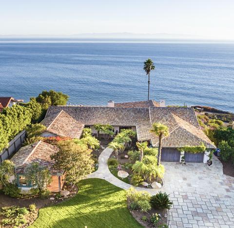 3139 Cliff Dr, Santa Barbara, CA 93109