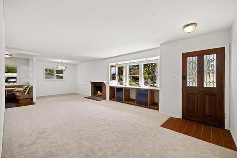 5688 Fiesta Dr, Carpinteria, CA 93013 photo 6