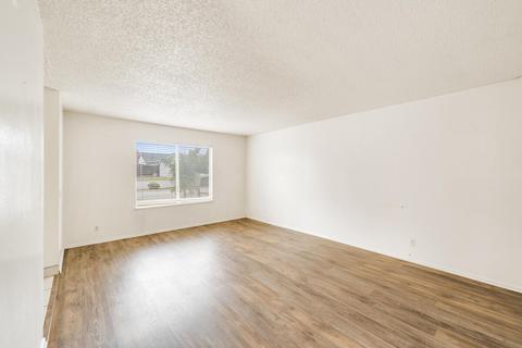 286 Spruce Dr, Goleta, CA 93117 photo 14