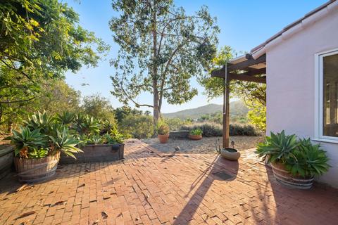 1986 Arriba St, Carpinteria, CA 93013 photo 27
