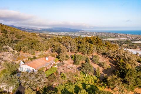 1986 Arriba St, Carpinteria, CA 93013 photo 24