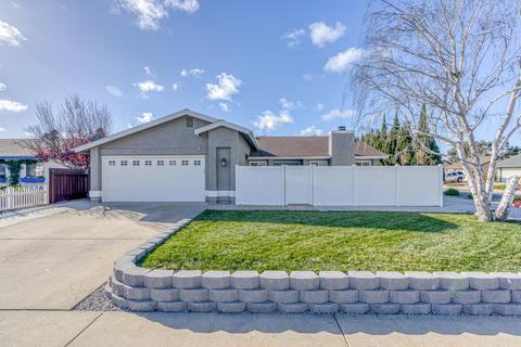 1129 N X St, Lompoc, CA 93436 photo 2