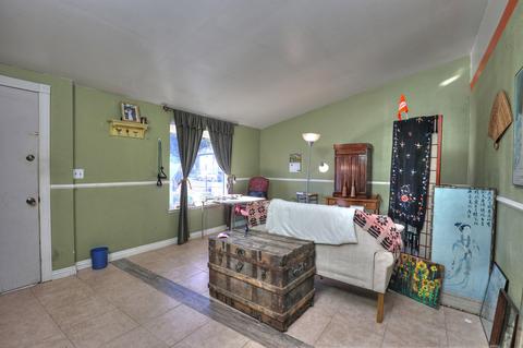 301 E Cherry Ave, Lompoc, CA 93436 photo 2