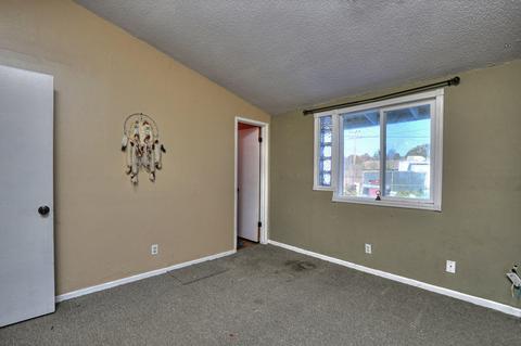 301 E Cherry Ave, Lompoc, CA 93436 photo 9