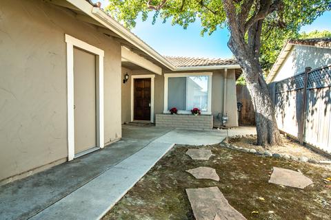 915 N L St, Lompoc, CA 93436 photo 1