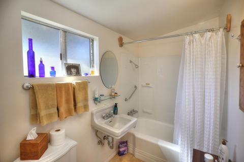 937 Holly, Carpinteria, CA 93013 photo 8