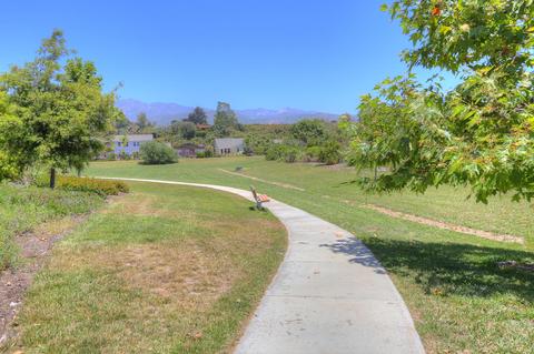 6351 Lagunitas Ct, Carpinteria, CA 93013 photo 4