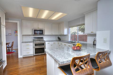 1304 W Barton Ave, Lompoc, CA 93436 photo 5