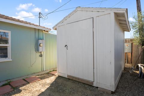 520 E Chestnut Ave, Lompoc, CA 93436 photo 9