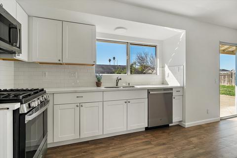 906 W Lemon Ave, Lompoc, CA 93436 photo 10