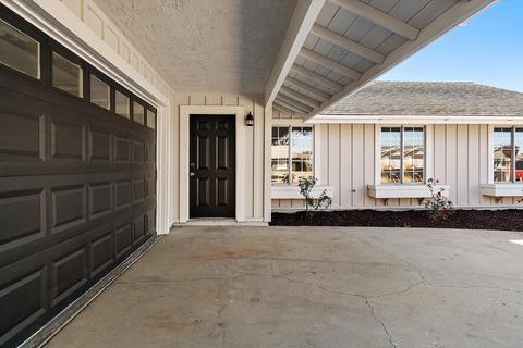 906 W Lemon Ave, Lompoc, CA 93436 photo 4