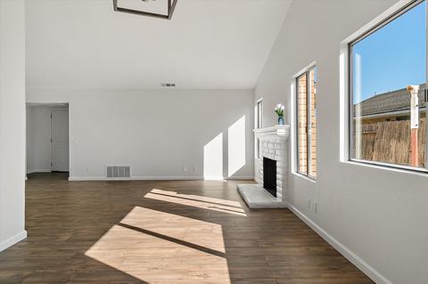 906 W Lemon Ave, Lompoc, CA 93436 photo 9