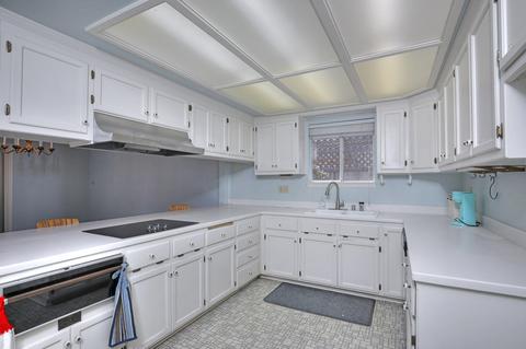 212 S 2nd St, Lompoc, CA 93436 photo 2