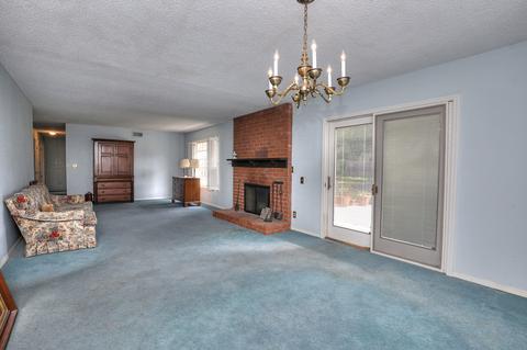 212 S 2nd St, Lompoc, CA 93436 photo 4