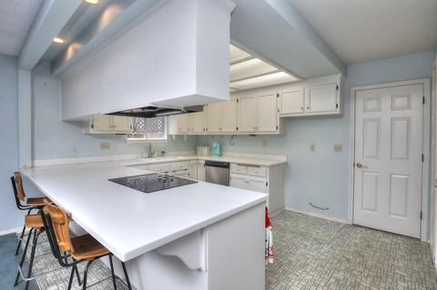 212 S 2nd St, Lompoc, CA 93436 photo 1