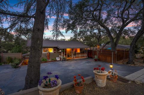 2364 Burnham Rd, Ojai, CA 93023 photo 2