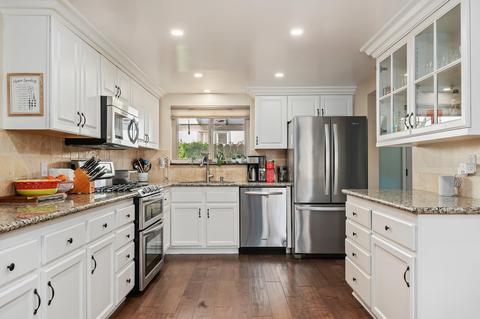 1329 Post Ave, Carpinteria, CA 93013 photo 8