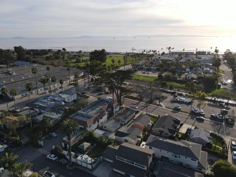 4956 5th St, Carpinteria, CA 93013 photo 3