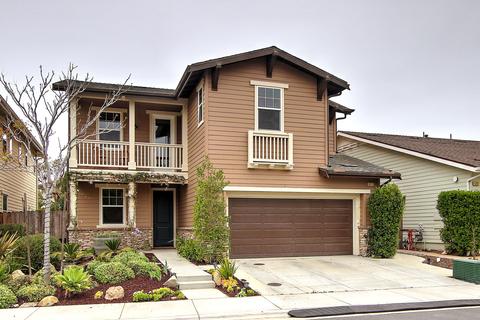 6371 Lagunitas Ct, Carpinteria, CA 93013