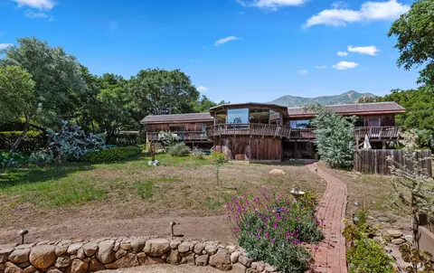 756 Hot Springs Rd, Montecito, CA 93108 photo 5