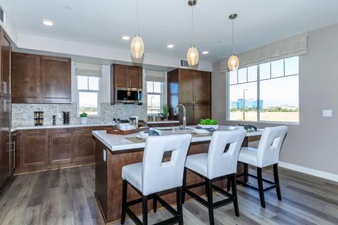 2850 Wagon Wheel Rd #202, Oxnard, CA 93036