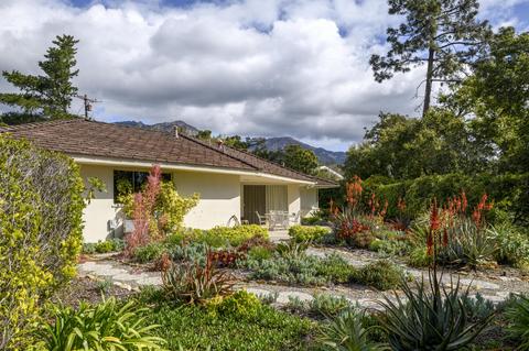 15 La Lita Ln, Santa Barbara, CA 93105