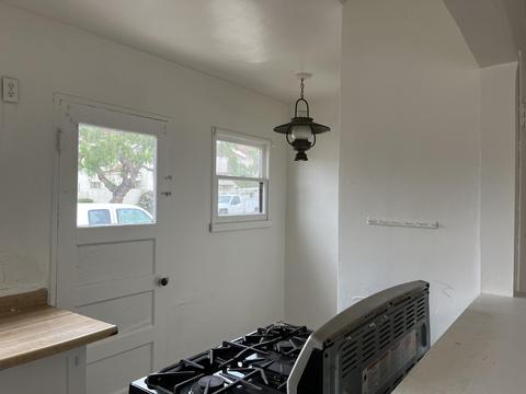 1086 Elm Ln, Carpinteria, CA 93013 photo 7