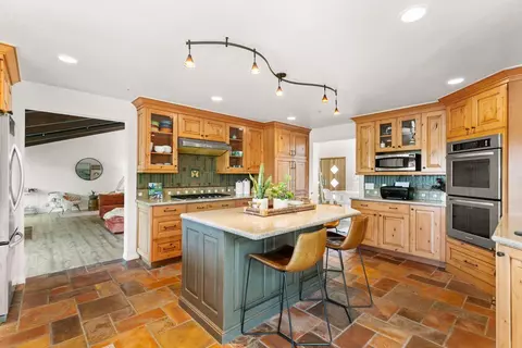 300 Running Ridge Trl, Ojai, CA 93023 photo 12