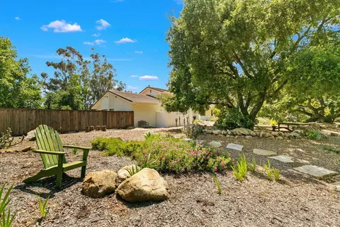 300 Running Ridge Trl, Ojai, CA 93023 photo 30