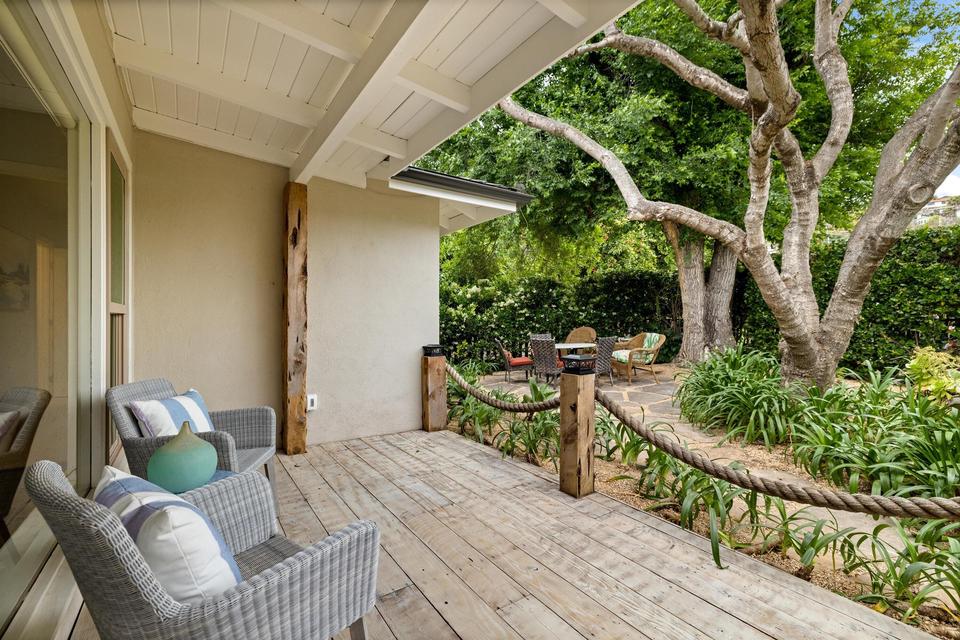  1123 Cliff Dr, Santa Barbara, CA 93109 photo 7