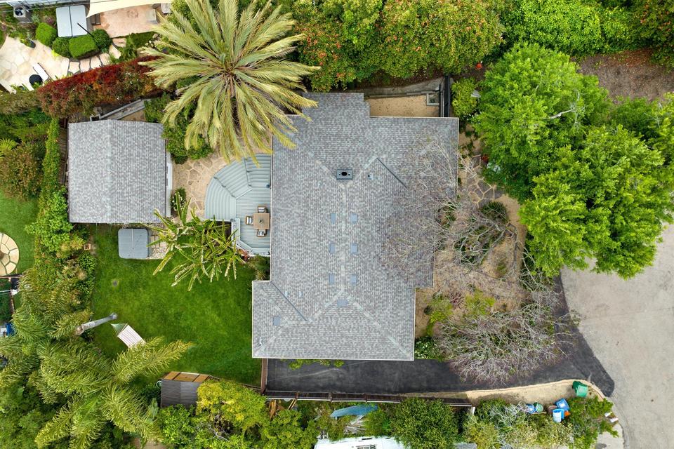  1123 Cliff Dr, Santa Barbara, CA 93109 photo 33