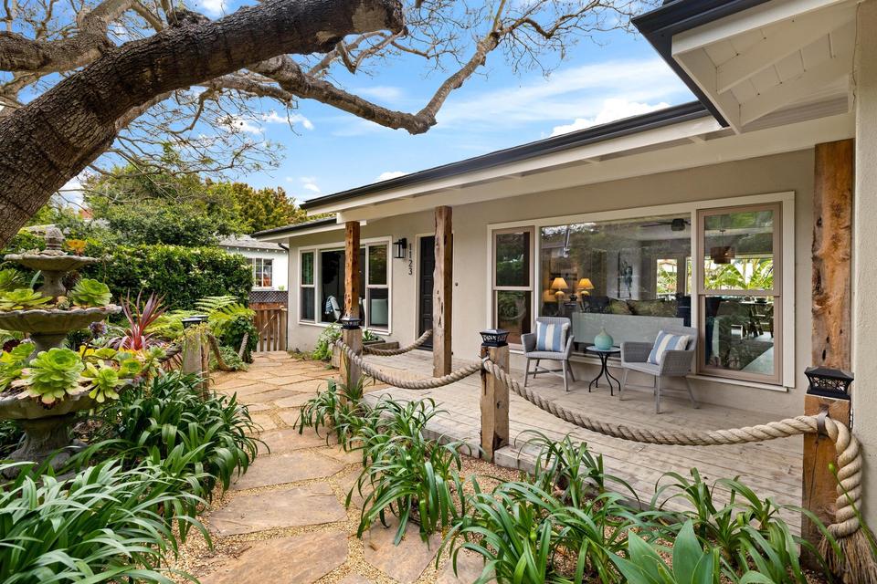  1123 Cliff Dr, Santa Barbara, CA 93109 photo 6