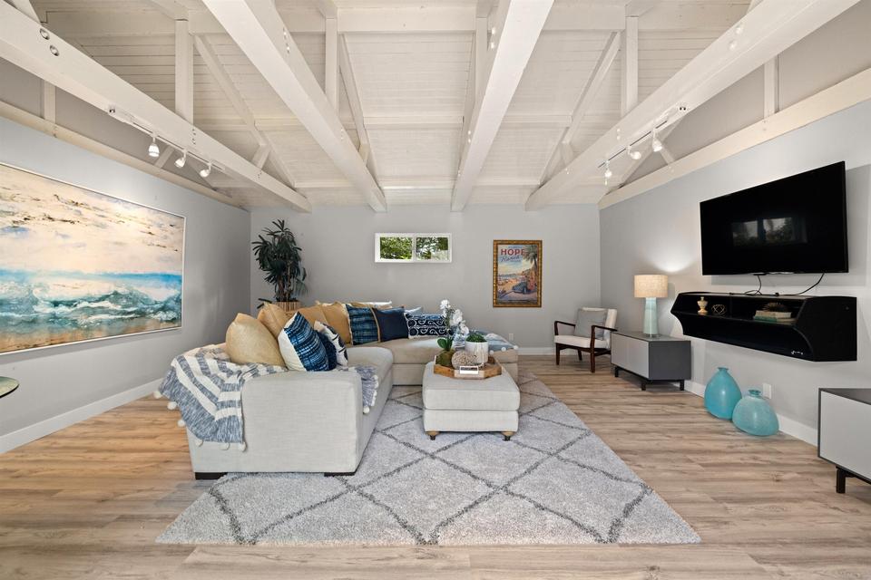  1123 Cliff Dr, Santa Barbara, CA 93109 photo 30