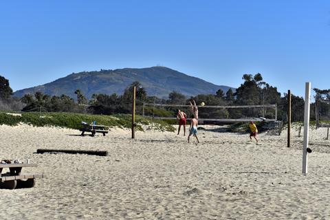 604 Holly Ave, Carpinteria, CA 93013 photo 33