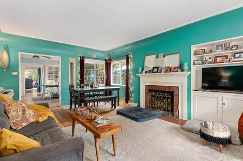 308 Canon Dr, Santa Barbara, CA 93105