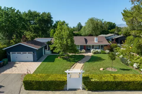 2345 Henning Dr, Los Olivos, CA 93441
