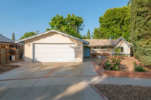 22825 Cohasset St, Los Angeles, CA 91307