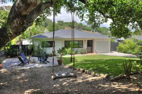 967 Fellowship Ln, Santa Barbara, CA 93109