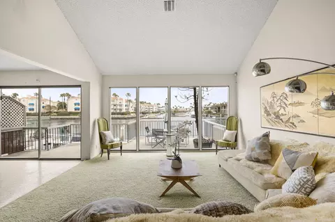 2014 Jamestown Way, Oxnard, CA 93035 photo 11