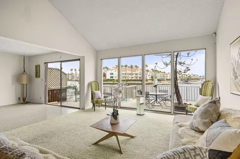 2014 Jamestown Way, Oxnard, CA 93035 photo 9