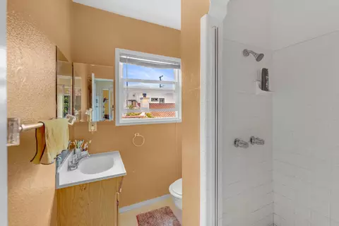 218 S I St, Lompoc, CA 93436 photo 25